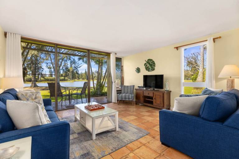 House Turtle Bay
