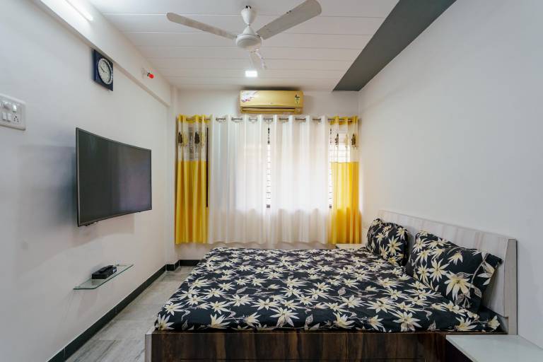 Apartment Mulund West