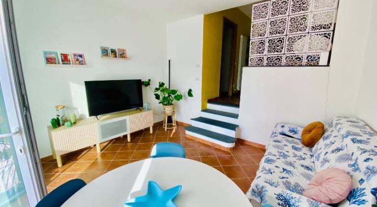 Holiday apartment with 2 rooms for 6 persons — photo 2