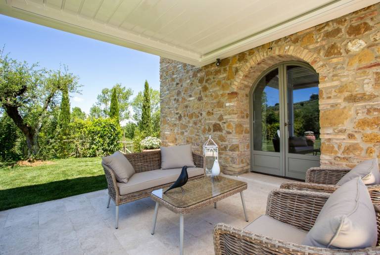 Villa with terrace, private pool & barbeque — photo 3