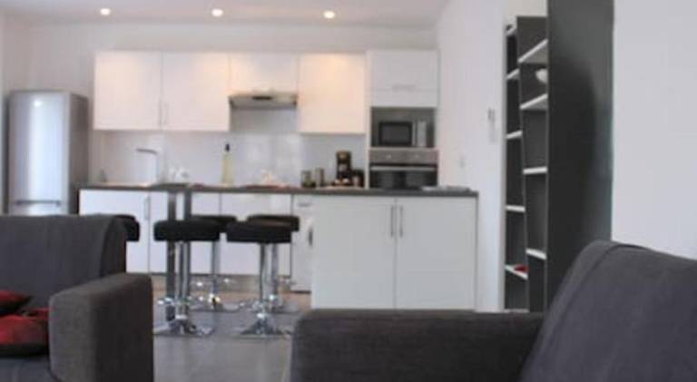 Fully equipped vacation home with terrace & barbeque | Pet-friendly — photo 2