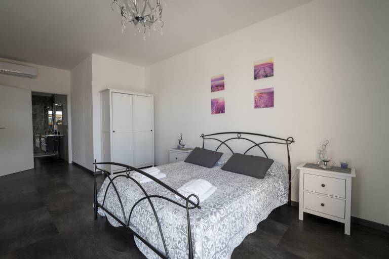 Agriturismo Nonno Gino - Charme & Relax: Junior Suite 'Lavanda' — photo 3