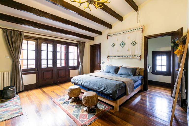 Accommodation  Changning