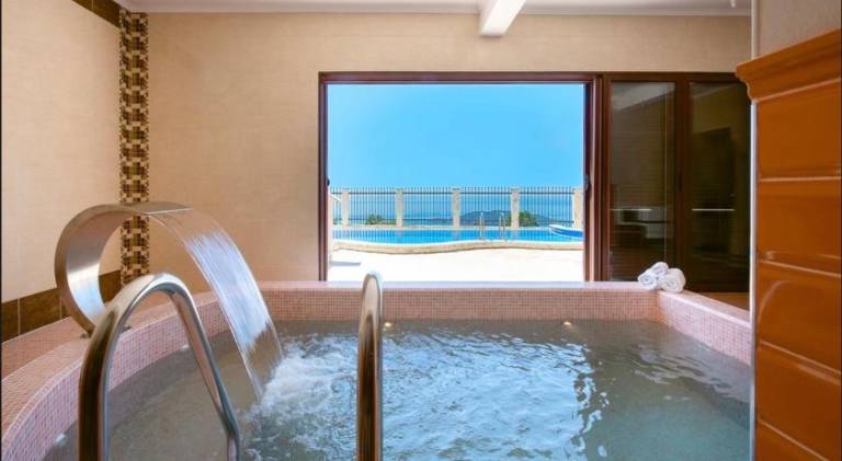 Wonderful villa with garden, pool & grill | Pets are welcome — photo 5