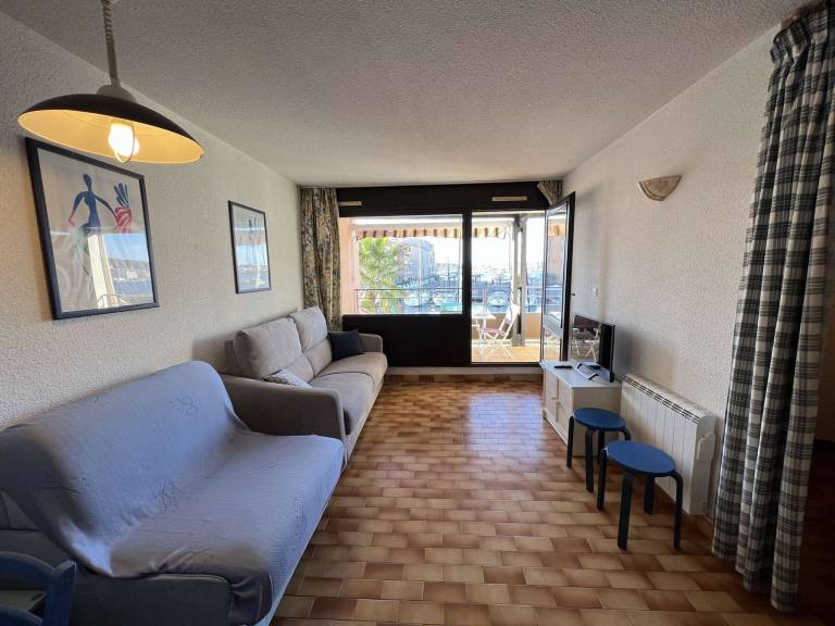 Studio cabin with pool, parking, washing machine, quiet area in Cap d'Agde — photo 3