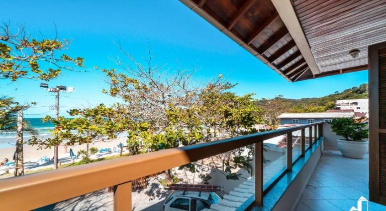 House with 4 rooms for 12 persons — photo 3