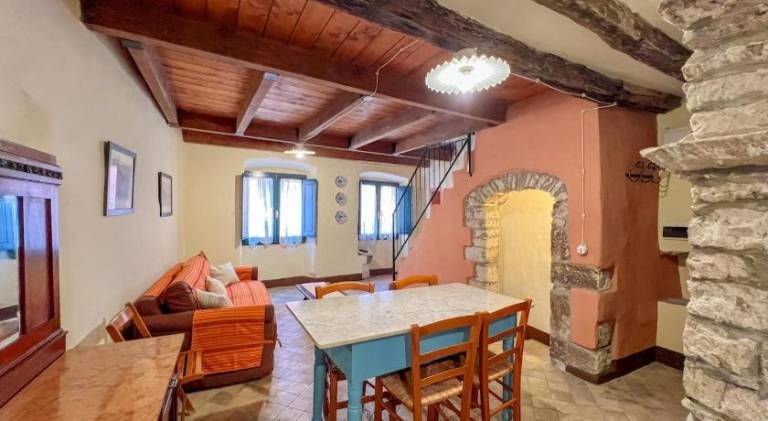 House with 1 room for 5 persons — photo 4