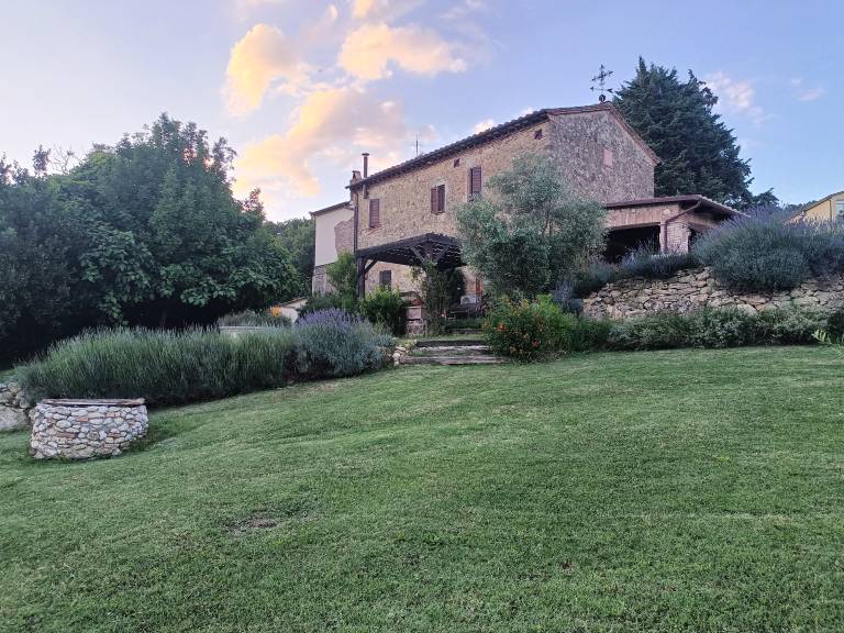 Agriturismo La Nocciolaia: Suite — photo 3