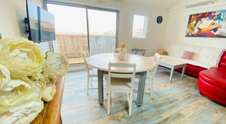 Rental apartment with terrace — photo 4