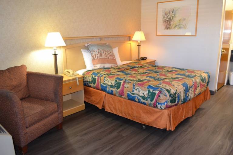 Motel  Newhall