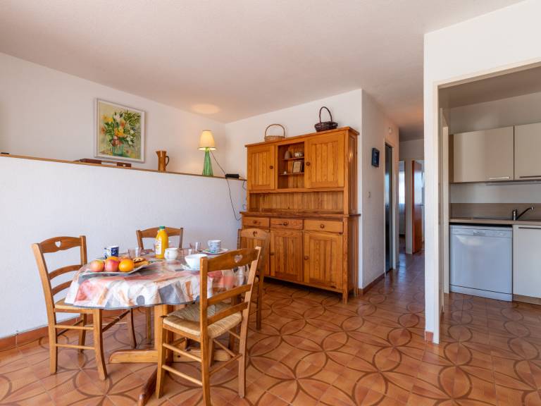 Holiday apartment with terrace — photo 5