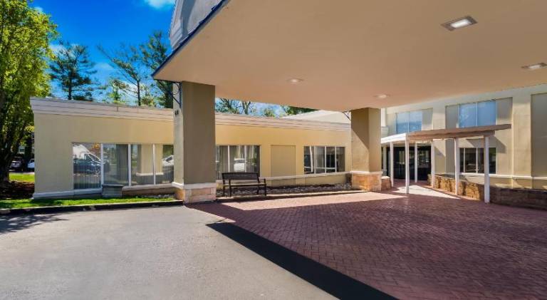 Comfort Inn Falls Church - Tysons Corner — photo 4