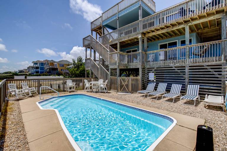 Dancing Dolphin 240 ft from the beach Private Pool, Hot Tub, Dog Friendly Duck — photo 3