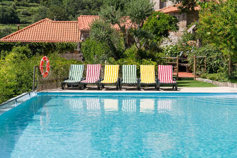 Family-oriented rental apartment with garden, pool & BBQ | Perfect for remote work | Pet-friendly — photo 2