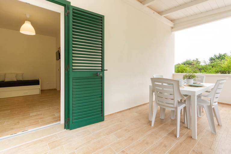 Family-oriented wonderful rental apartment with yard | Next to the beach | Pets are welcome — photo 2