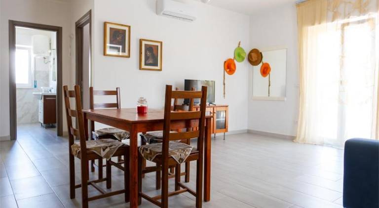 Rental apartment with 1 room for 4 persons — photo 3
