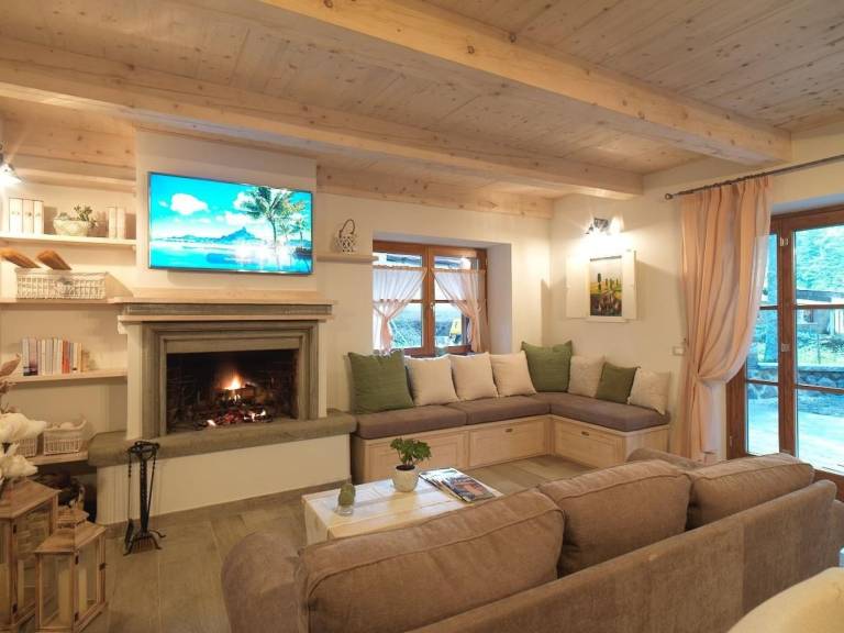 Fully equipped house with patio, grill & yard | Mountain view | Next to the ski | Pet-friendly — photo 5