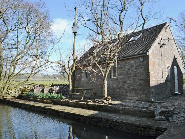 Cottage  Hartington