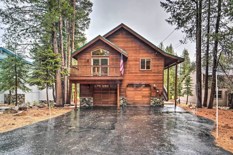 Cabin  Donner Lake