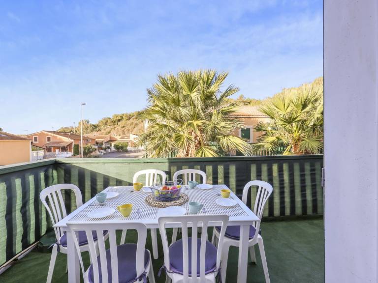 Holiday apartment with terrace & pool | Next to the beach | Pets are welcome — photo 2