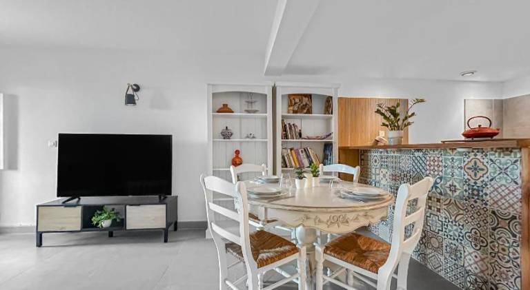 Rental apartment with 2 rooms for 4 persons — photo 3