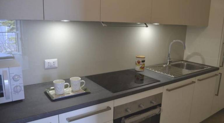 Holiday apartment with 2 rooms for 6 persons — photo 4