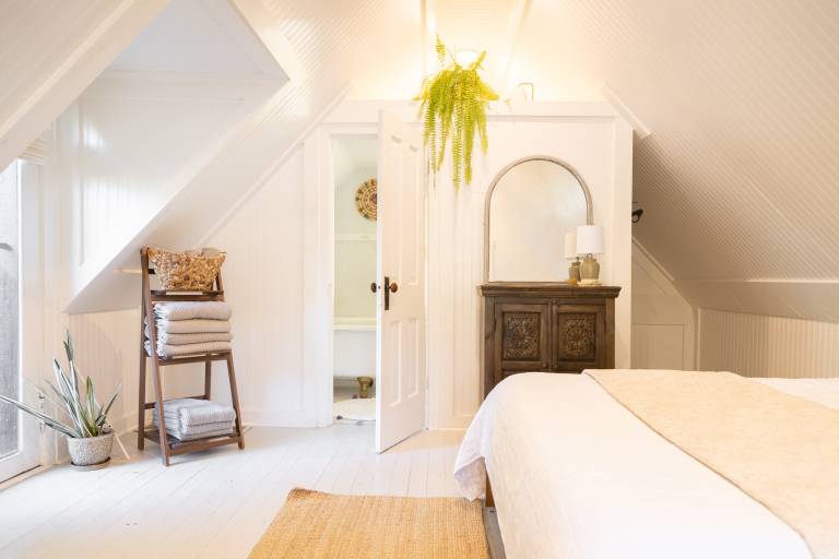 Cottage  Littleton