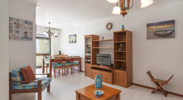 Charming apartment with yard, grill & patio | Beach nearby | Dogs allowed — photo 5