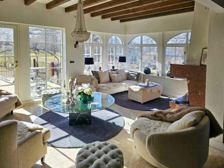 Family-oriented lovely house with yard, barbecue & patio | Sea view | Perfect for remote work | Pets are welcome — photo 4