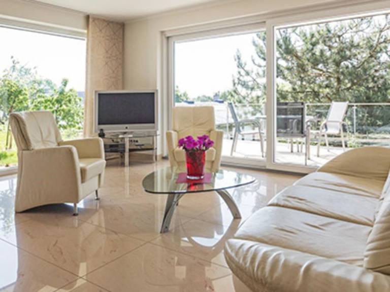 Ferienwohnung  Lobbe