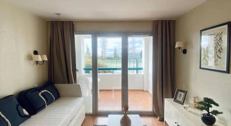 Rental apartment with pool | Pet-friendly — photo 2