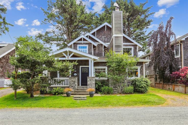 House  Cannon Beach