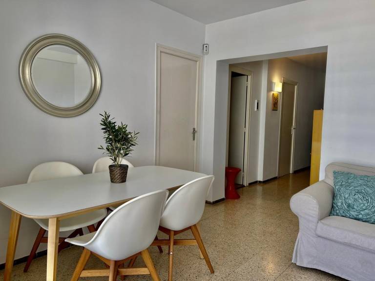 Holiday apartment with pool — photo 5