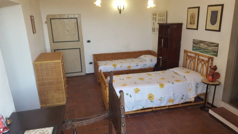 Holiday apartment with terrace, yard & private pool — photo 5
