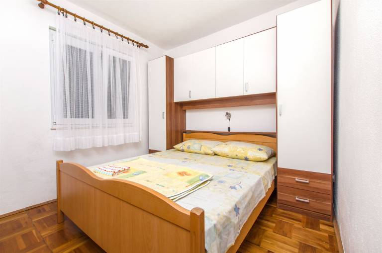 Charming apartment with patio & barbeque | Next to the beach | Pet-friendly — photo 3