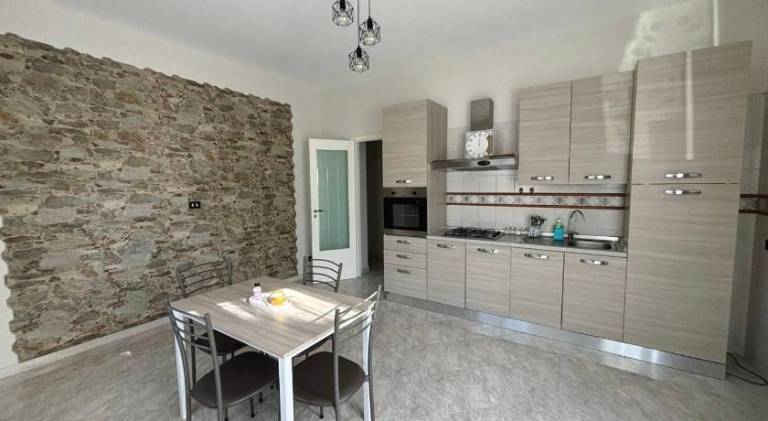 Apartment with 2 rooms for 6 persons — photo 3
