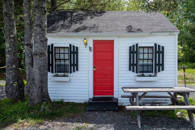 Cottage  Trenton