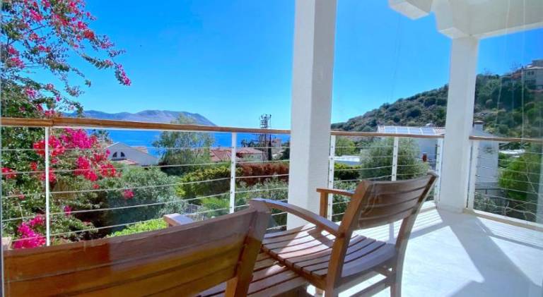 Villa with terrace, jacuzzi & sauna — photo 4