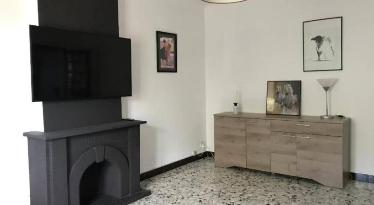 APPARTEMENT TOUT CONFORT AVEC PARKING FERME — photo 2
