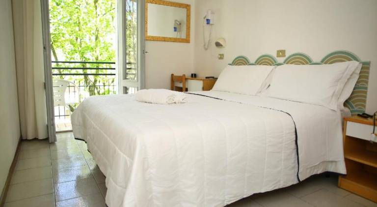 Kristalex Pet Friends Hotel — photo 2