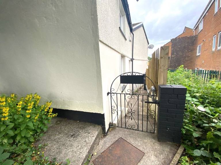Cottage  Merthyr Tydfil