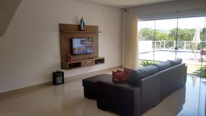 CASA UTOPIA ESCARPAS do LAGO — photo 2