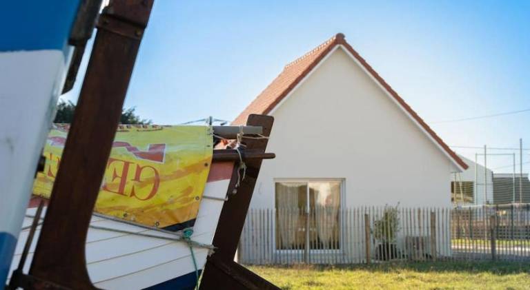 House with 2 rooms for 6 persons in Calais