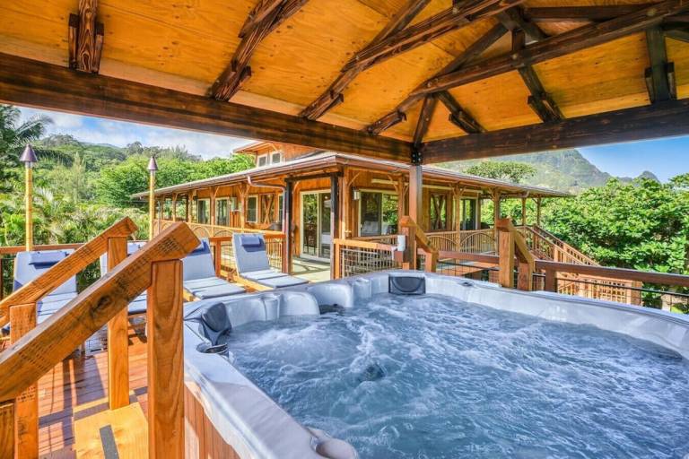 House  Wainiha