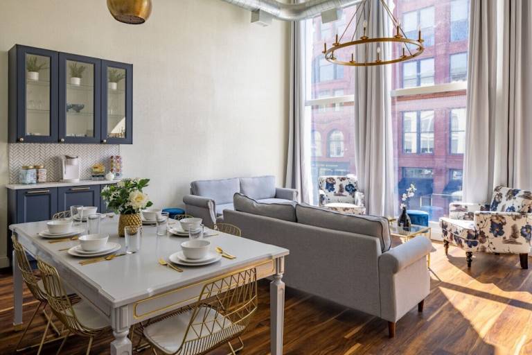 Condo Downtown