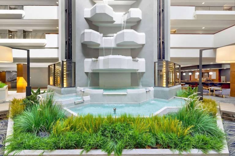 DoubleTree by Hilton Davenport