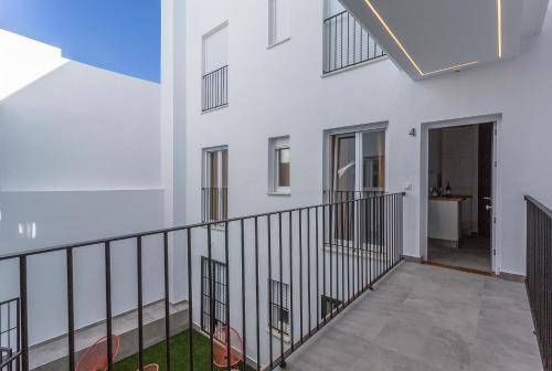 Rental apartment with patio | Close to Alcázar of Jerez de la Frontera — photo 5