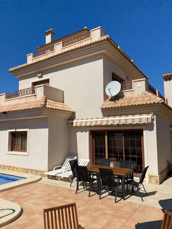 Villa  La Zenia
