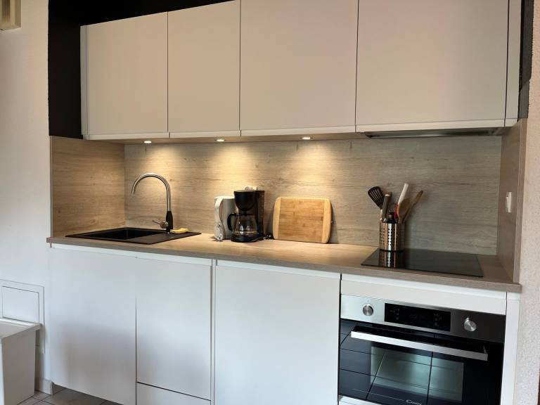 Apartment with 1 room for 5 persons — photo 4