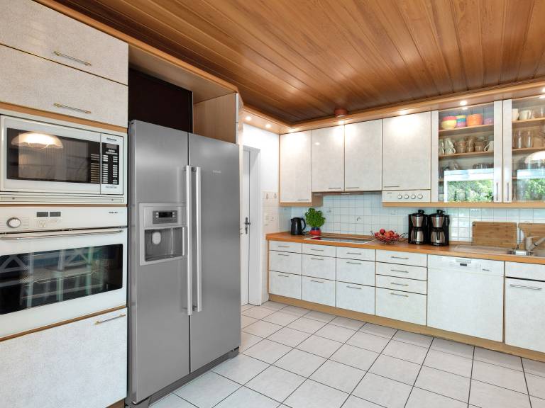 Child-friendly pleasant vacation home with barbecue, sauna & yard | Pets allowed — photo 5